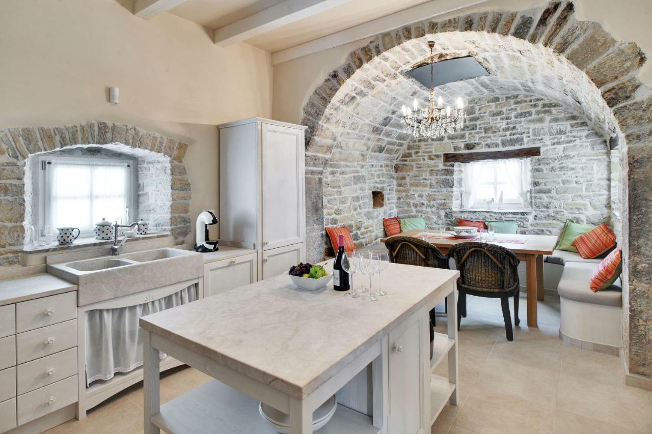 Вилла Casa Meloni Мотовун Экстерьер фото